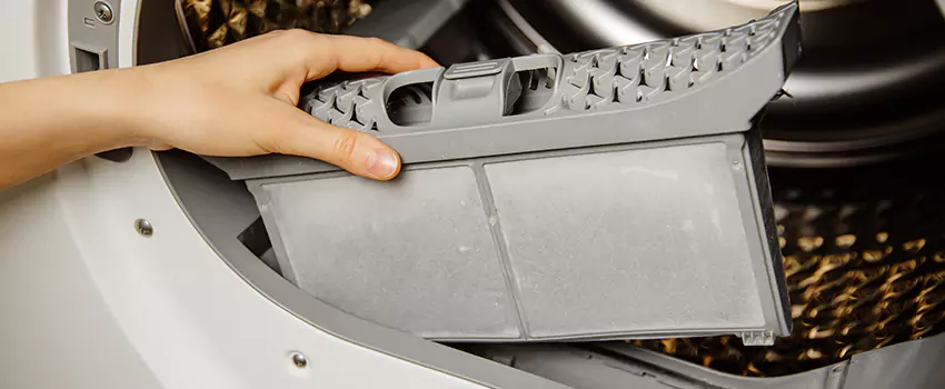 Signs Of A Clogged Dryer Lint Trap in Howard, Wisconsin